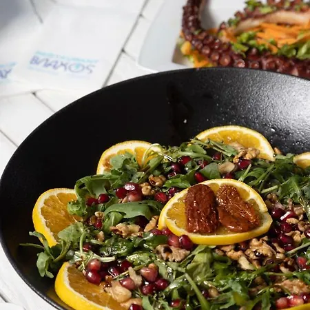 White Pearl * Пефкохори