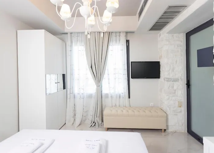 White Pearl * Pefkochori