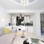 White Pearl Villa *