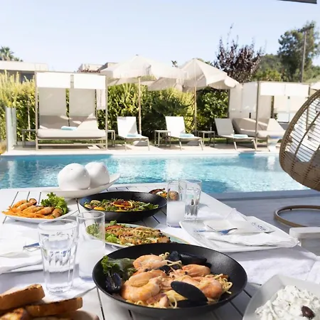 White Pearl Villa *